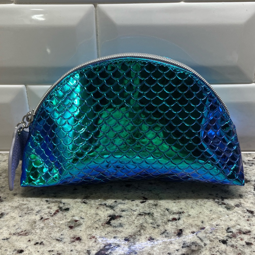 Bath & Body Metallic Blue Mermaid Cosmetic Bag EUC